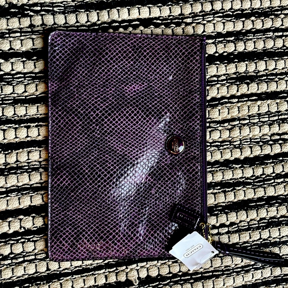 Coach F66413 purple snakeskin embossed tech pouch NWT MSRP $128